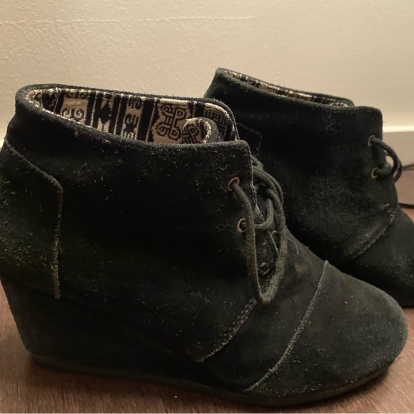 Toms Bootie Wedges - Picture 1 of 3